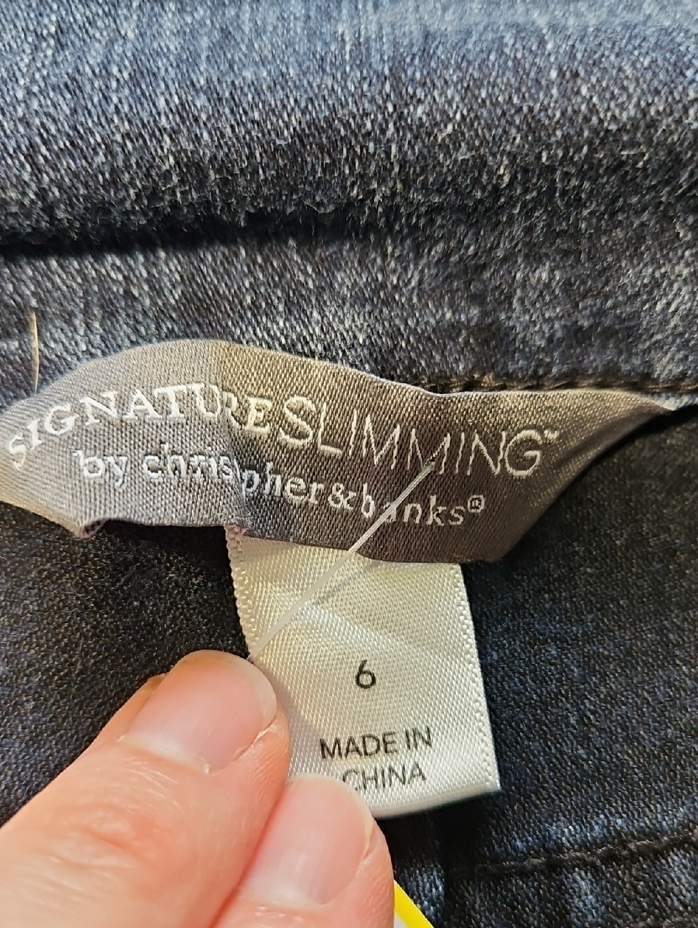 Signature Slimming Christopher Banks Sz 6 - Picture 4 of 4